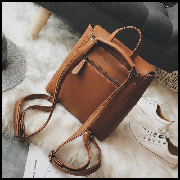 Brand new cognac backpack. - Picture 7 of 8